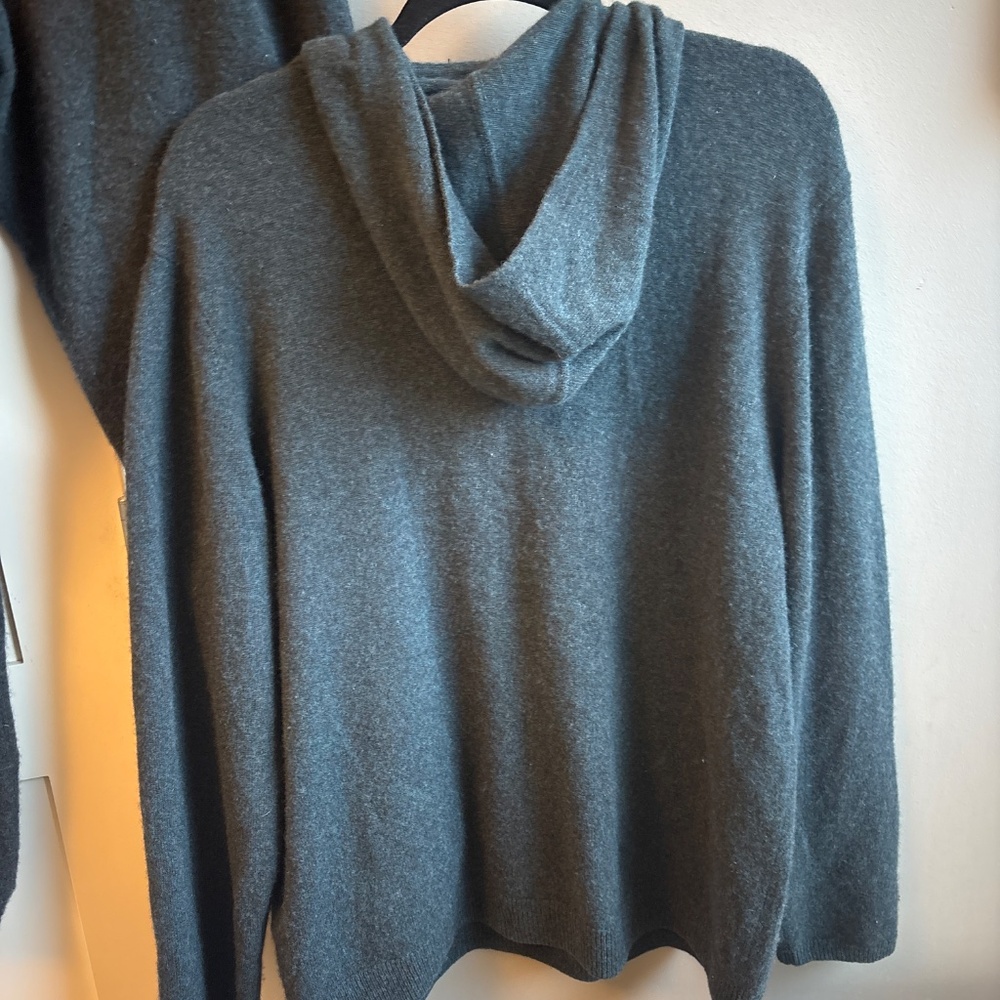 Naadam XL 100% cashmere signature hoodie joggers deep blue gray matching set - Picture 8 of 9